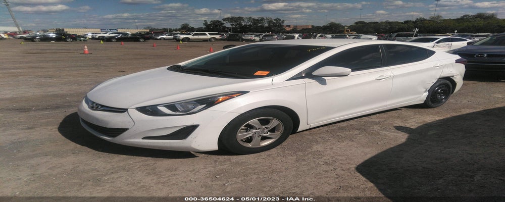 5NPDH4AE6FH648045 2015 HYUNDAI ELANTRA photo no. 2