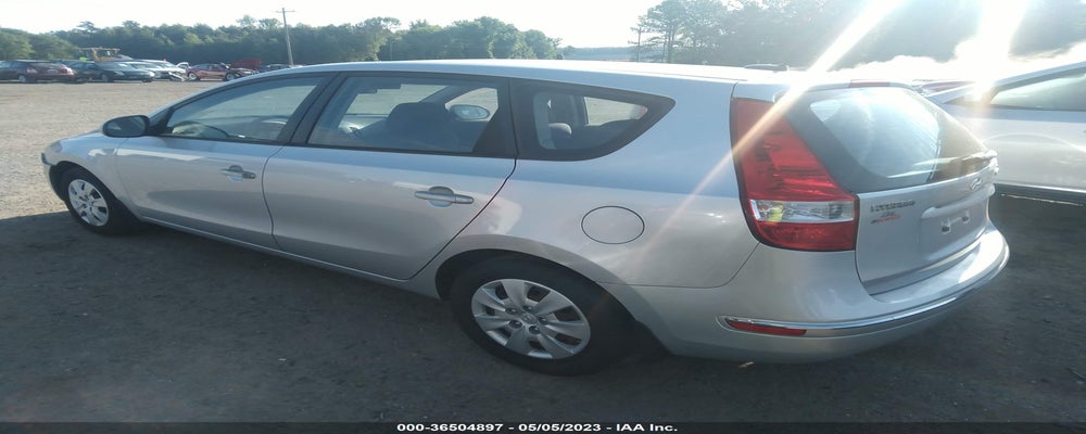 KMHDB8AE6BU087642 2011 HYUNDAI ELANTRA TOURING photo no. 3