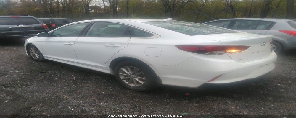5NPE24AF6JH680520 2018 HYUNDAI SONATA photo no. 3