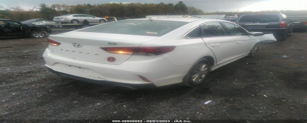 5NPE24AF6JH680520 2018 HYUNDAI SONATA photo no. 4
