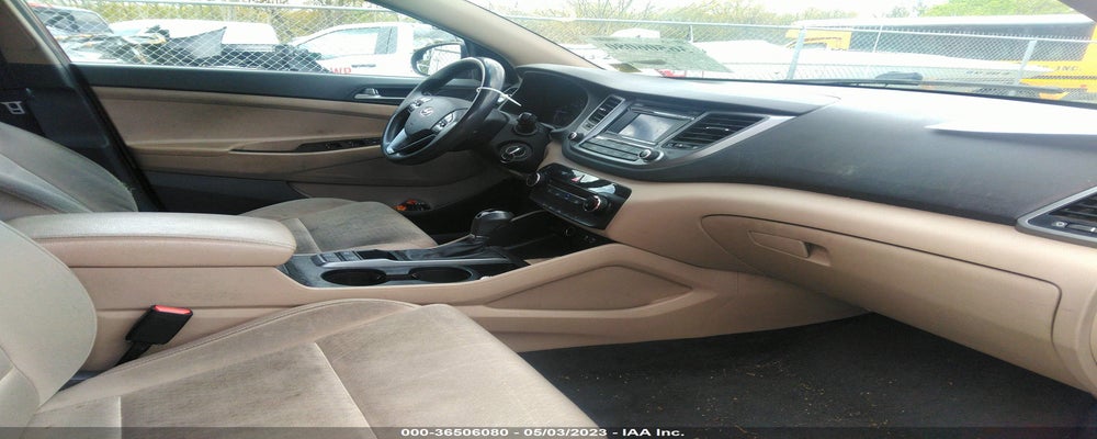 KM8J3CA44GU040952 2016 HYUNDAI TUCSON photo no. 5