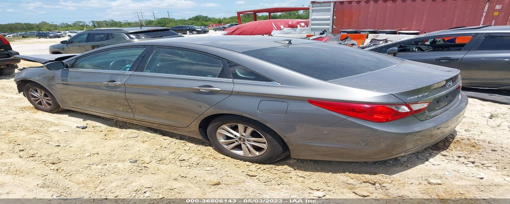 5NPEB4AC1DH704877 2013 HYUNDAI SONATA photo no. 3