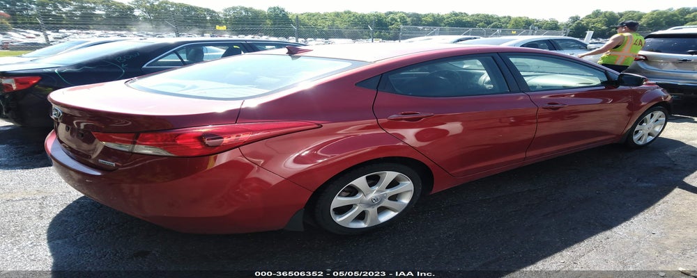 KMHDH4AE8DU560953 2013 HYUNDAI ELANTRA photo no. 4