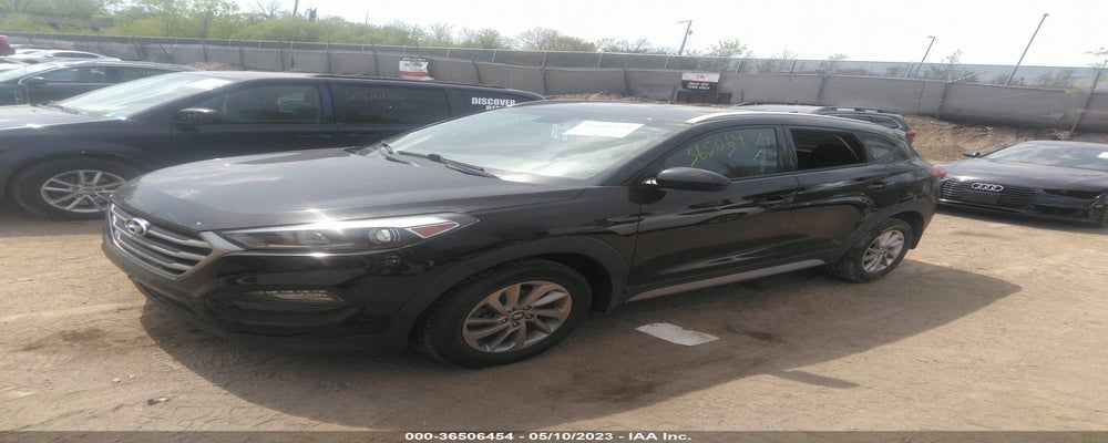 KM8J3CA4XJU836371 2018 HYUNDAI TUCSON photo no. 2