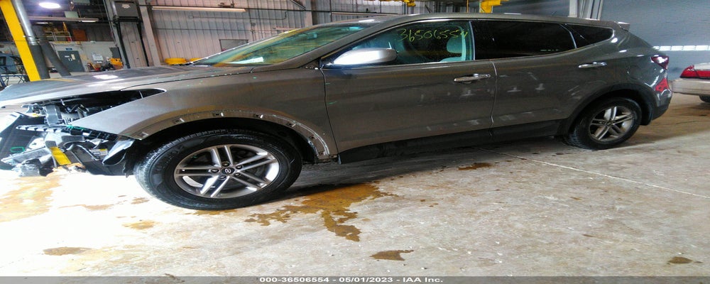 5NMZTDLB0JH057898 2018 HYUNDAI SANTA FE SPORT photo no. 2