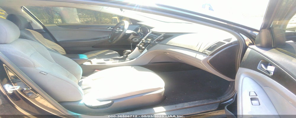 5NPEB4AC3EH944692 2014 HYUNDAI SONATA photo no. 5