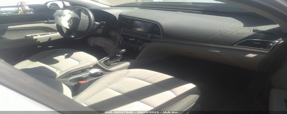 5NPD84LF3JH214695 2018 HYUNDAI ELANTRA photo no. 5
