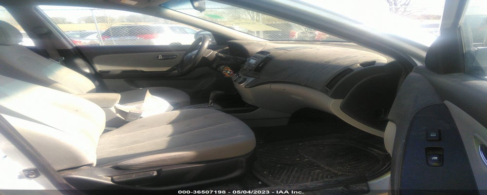 KMHDU4AD4AU976240 2010 HYUNDAI ELANTRA photo no. 5