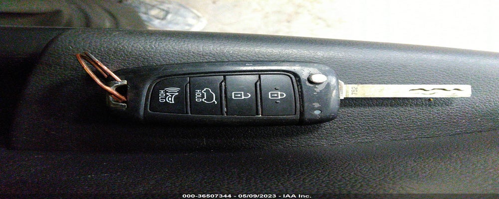 KM8K12AA9KU285930 2019 HYUNDAI KONA photo no. 11