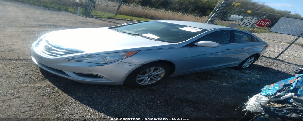 5NPEB4AC7DH794777 2013 HYUNDAI SONATA photo no. 2