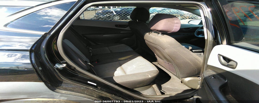 KM8K2CAA4JU064303 2018 HYUNDAI KONA photo no. 8