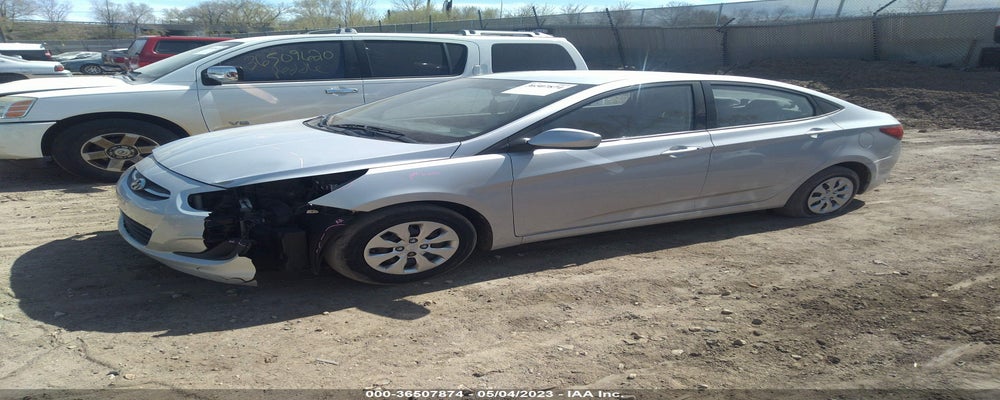 KMHCT4AEXGU073400 2016 HYUNDAI ACCENT photo no. 2
