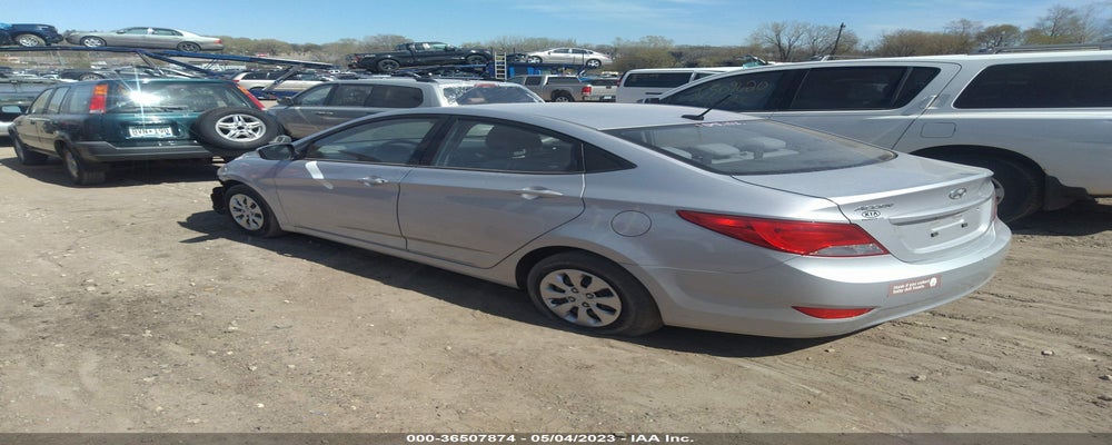 KMHCT4AEXGU073400 2016 HYUNDAI ACCENT photo no. 3