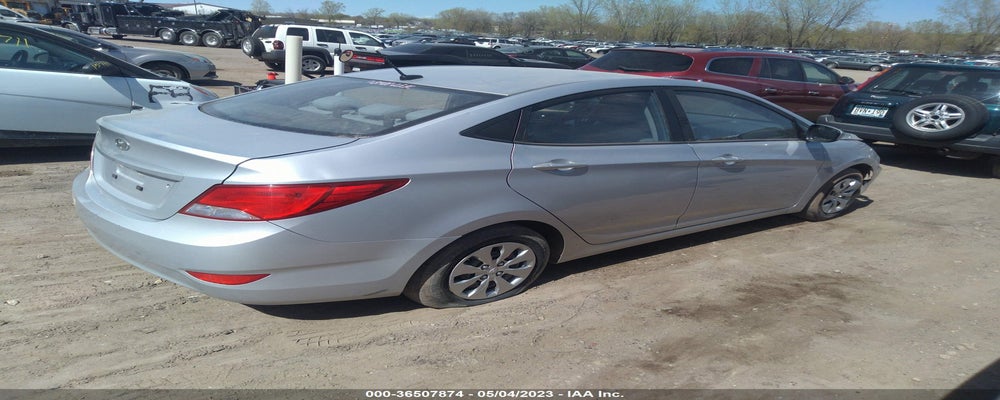 KMHCT4AEXGU073400 2016 HYUNDAI ACCENT photo no. 4