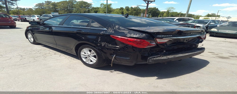 5NPEB4AC0BH204772 2011 HYUNDAI SONATA photo no. 3