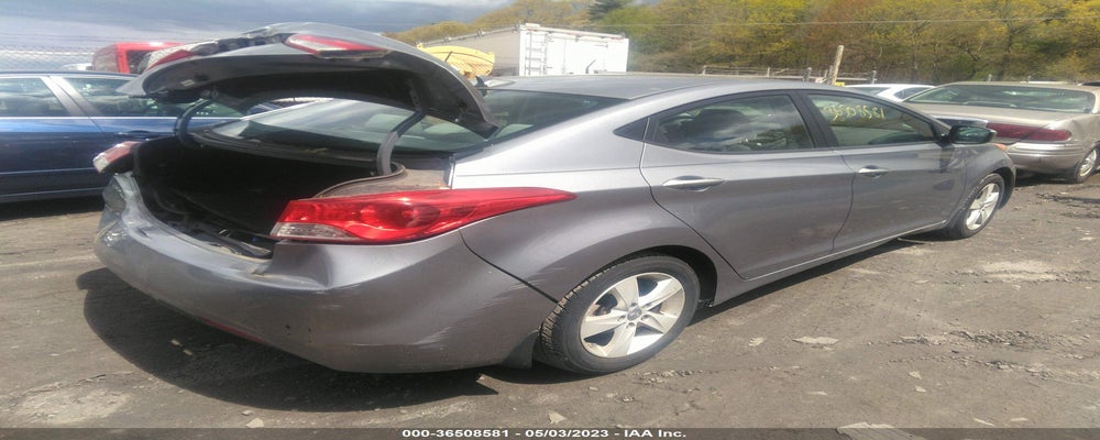 KMHDH4AE8DU577834 2013 HYUNDAI ELANTRA photo no. 4