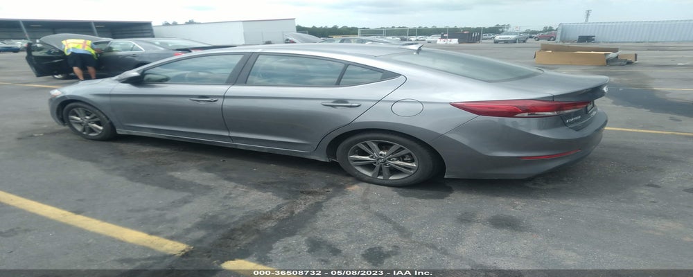 5NPD84LF6JH326844 2018 HYUNDAI ELANTRA photo no. 3