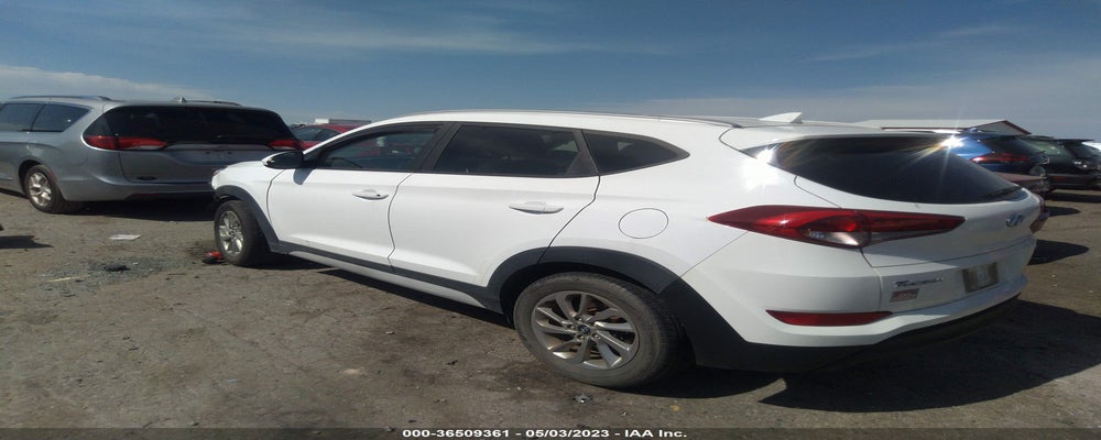 KM8J3CA41JU707077 2018 HYUNDAI TUCSON photo no. 3