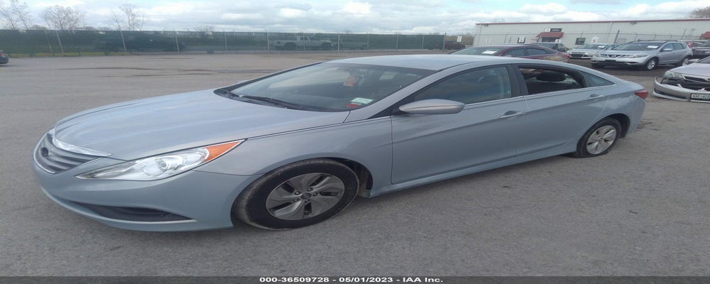5NPEB4AC0EH823652 2014 HYUNDAI SONATA photo no. 2
