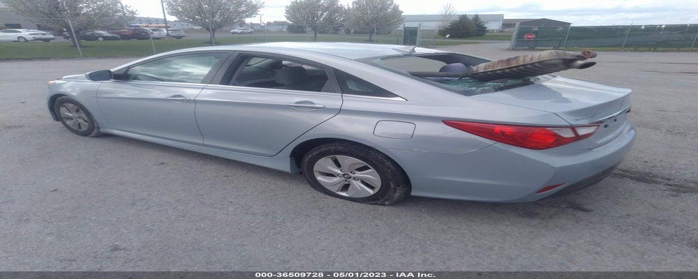 5NPEB4AC0EH823652 2014 HYUNDAI SONATA photo no. 3