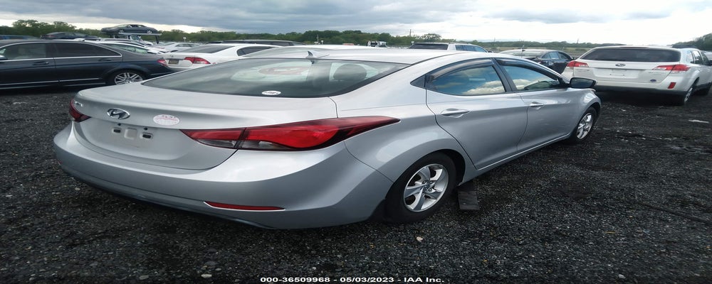 5NPDH4AE7FH591211 2015 HYUNDAI ELANTRA photo no. 4