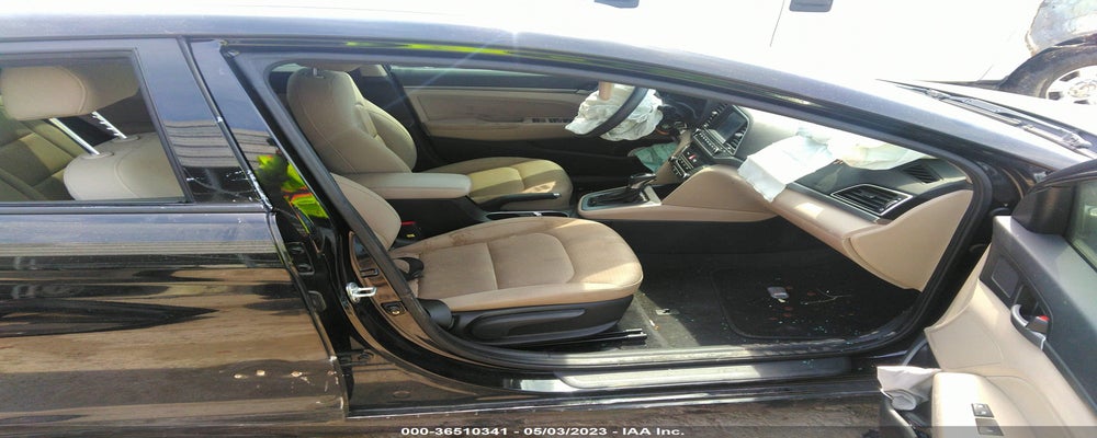 KMHD84LF5JU628126 2018 HYUNDAI ELANTRA photo no. 5
