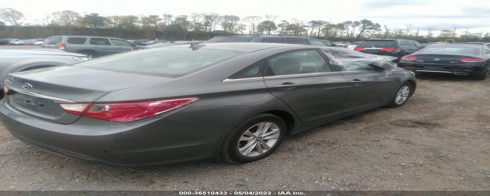 5NPEB4AC7CH410320 2012 HYUNDAI SONATA photo no. 4