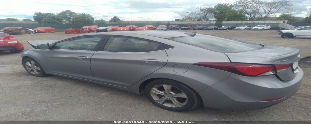 KMHDH4AE6GU546036 2016 HYUNDAI ELANTRA photo no. 3
