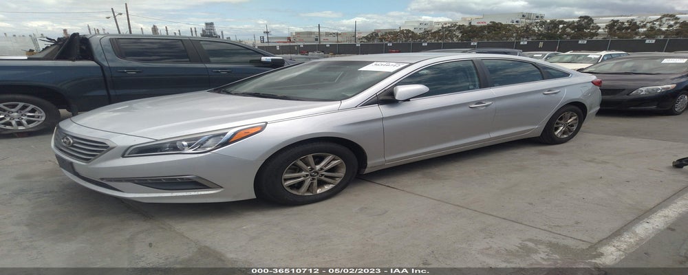 5NPE24AF6FH137871 2015 HYUNDAI SONATA photo no. 2