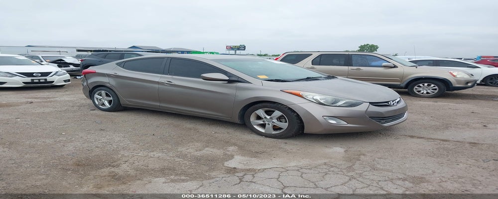 5NPDH4AE2DH324135 2013 HYUNDAI ELANTRA photo no. 1
