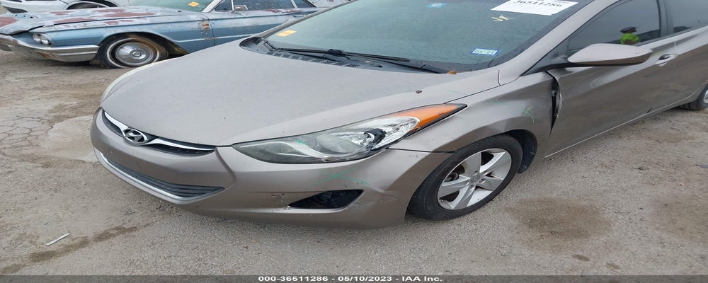 5NPDH4AE2DH324135 2013 HYUNDAI ELANTRA photo no. 6