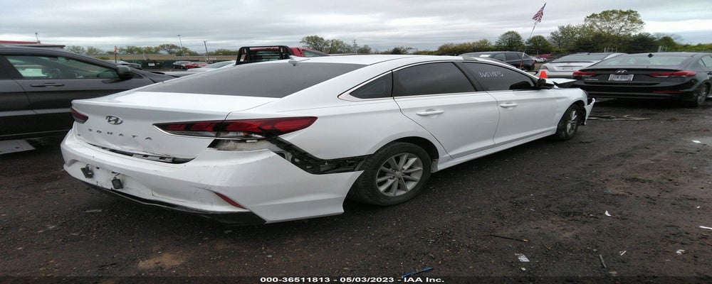 5NPE24AFXJH647911 2018 HYUNDAI SONATA photo no. 4