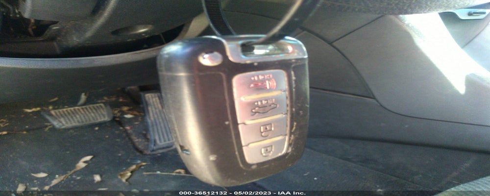 5NPEC4ACXDH722386 2013 HYUNDAI SONATA photo no. 11