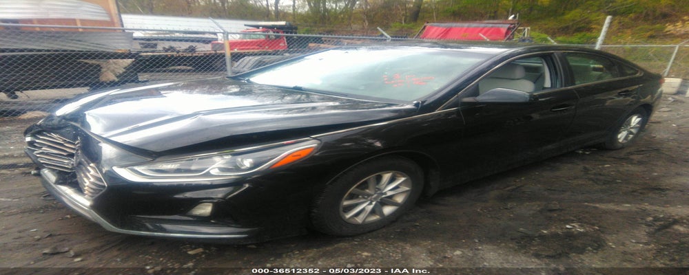 5NPE24AF1JH717800 2018 HYUNDAI SONATA photo no. 2