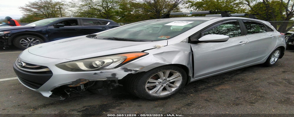 KMHD35LE8DU022853 2013 HYUNDAI ELANTRA GT photo no. 2