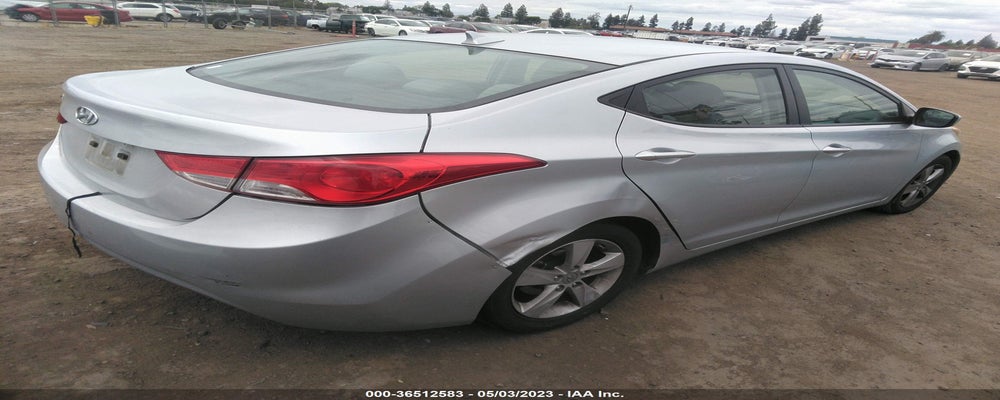 5NPDH4AE5DH363219 2013 HYUNDAI ELANTRA photo no. 4