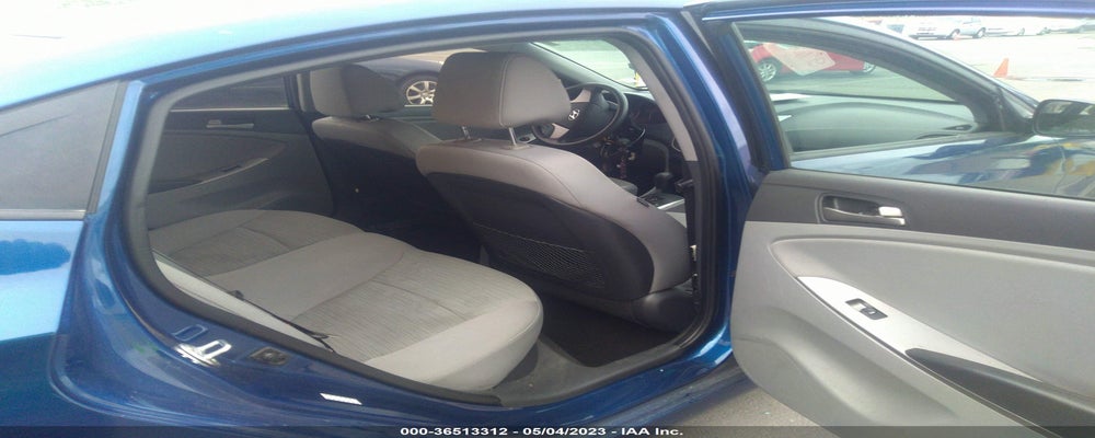 KMHCT4AE7HU205790 2017 HYUNDAI ACCENT photo no. 8