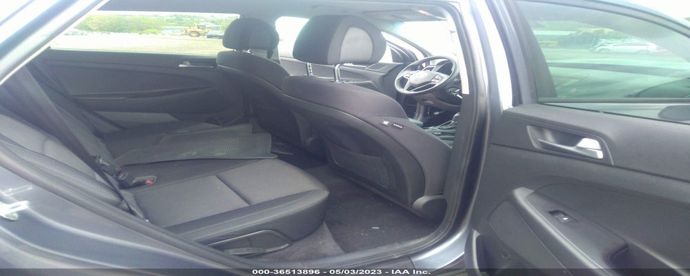 KM8J23A49HU401418 2017 HYUNDAI TUCSON photo no. 8