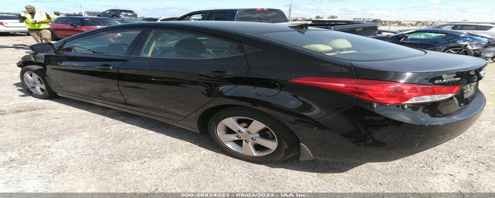 5NPDH4AE4DH250507 2013 HYUNDAI ELANTRA photo no. 3