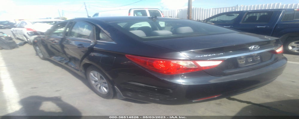 5NPEB4ACXBH264784 2011 HYUNDAI SONATA photo no. 3
