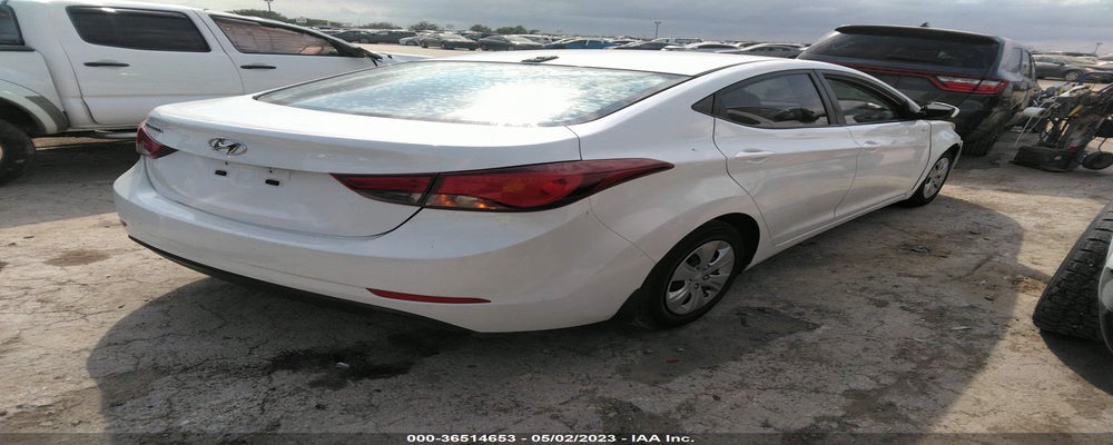 5NPDH4AEXGH668302 2016 HYUNDAI ELANTRA photo no. 4