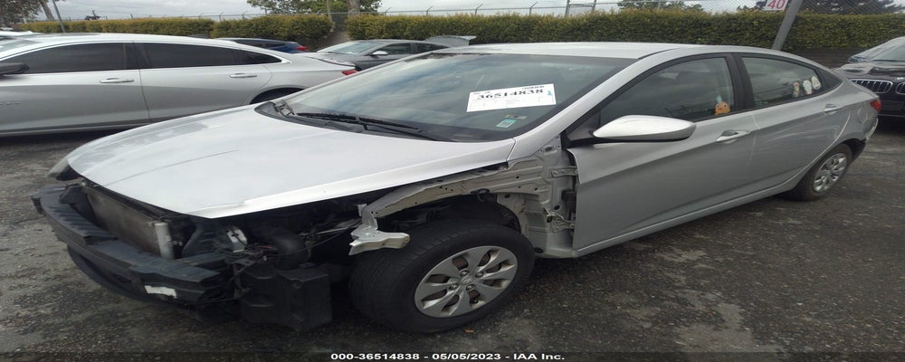 KMHCT4AE8FU799769 2015 HYUNDAI ACCENT photo no. 2