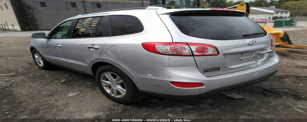 5XYZKDAGXBG026204 2011 HYUNDAI SANTA FE photo no. 3