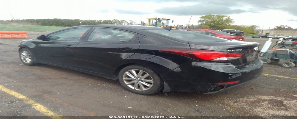 KMHDH4AE1FU328603 2015 HYUNDAI ELANTRA photo no. 3