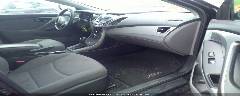 KMHDH4AE1FU328603 2015 HYUNDAI ELANTRA photo no. 5