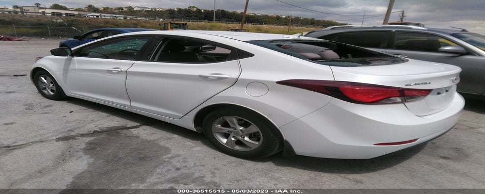 5NPDH4AE2FH616712 2015 HYUNDAI ELANTRA photo no. 3