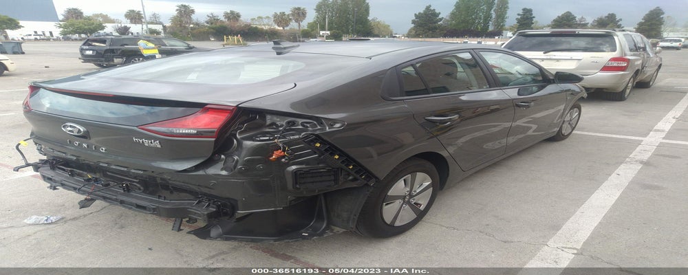 KMHC65LC1LU234767 2020 HYUNDAI IONIQ HYBRID photo no. 4