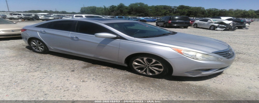 5NPEC4AB8DH750386 2013 HYUNDAI SONATA photo no. 2