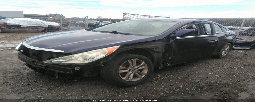 5NPEB4AC1BH109976 2011 HYUNDAI SONATA photo no. 2