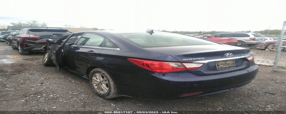 5NPEB4AC1BH109976 2011 HYUNDAI SONATA photo no. 3